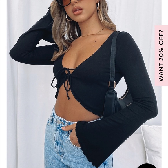 NWT White Fox Boutique From The Top Long Sleeve Crop Top in Black - Picture 1 of 6